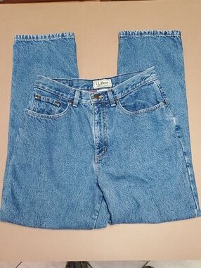 L.L. Bean Original Fit Relaxed 100% Cotton Great Condition